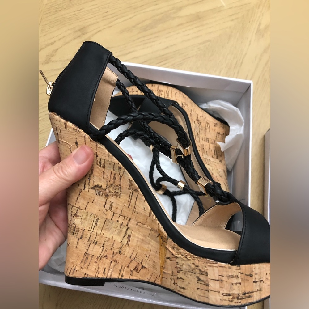 Venus Black Braided Detail Wedge size 7 1/2 brand new never worn